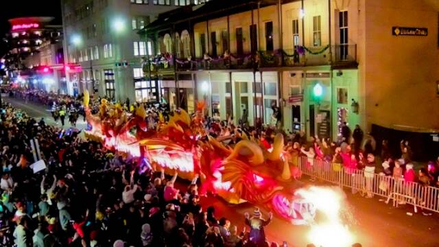 Photo of crowd yelling for Mardi Gras Float in Mobile, AL